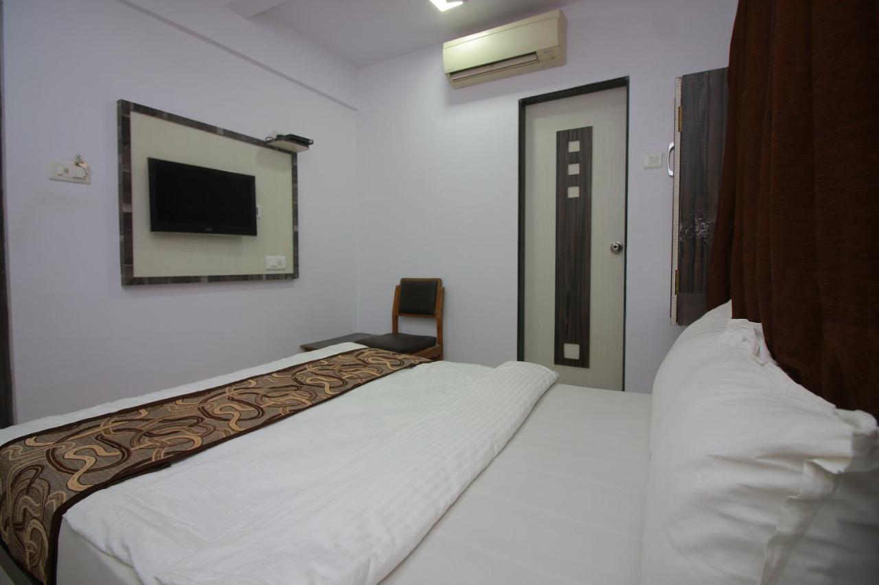Hotel Apex Navi Mumbai Exterior photo