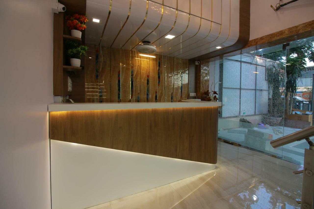 Hotel Apex Navi Mumbai Exterior photo