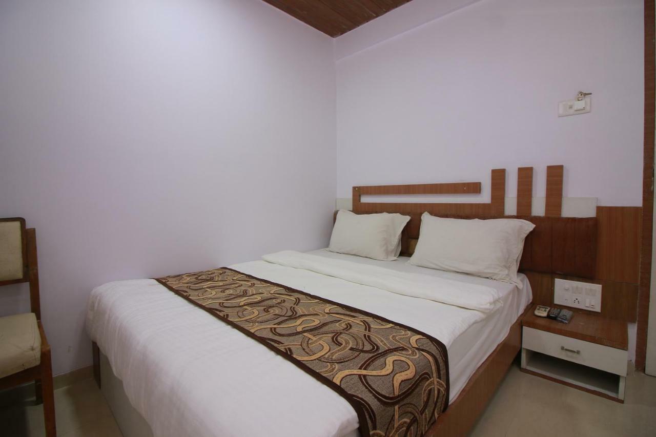 Hotel Apex Navi Mumbai Exterior photo